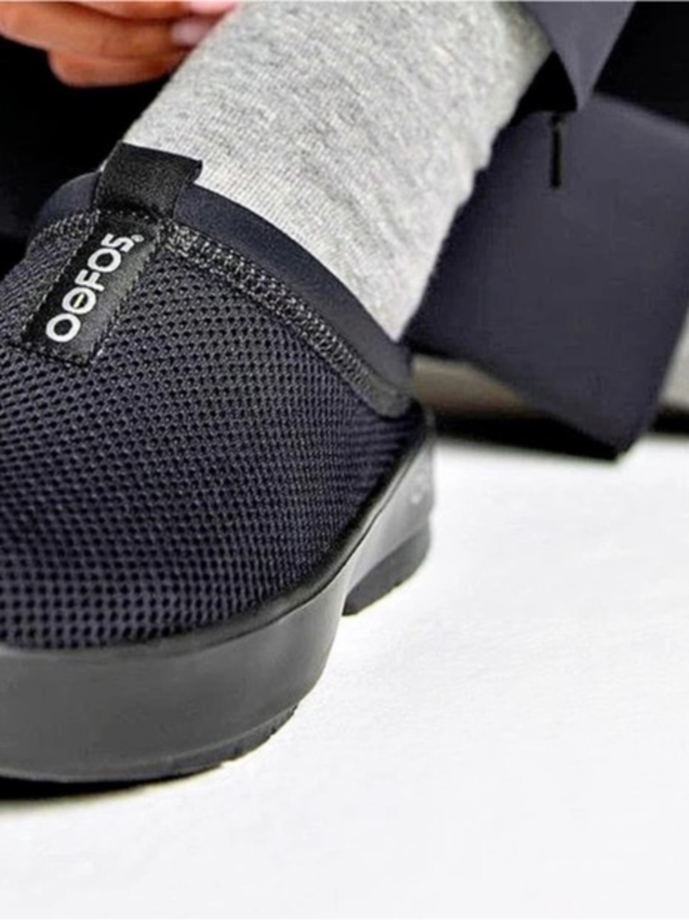 OOFOS OOcoozie Sport Mule Black Slip-On Shoes - Women’s 8 - Picture 9 of 9